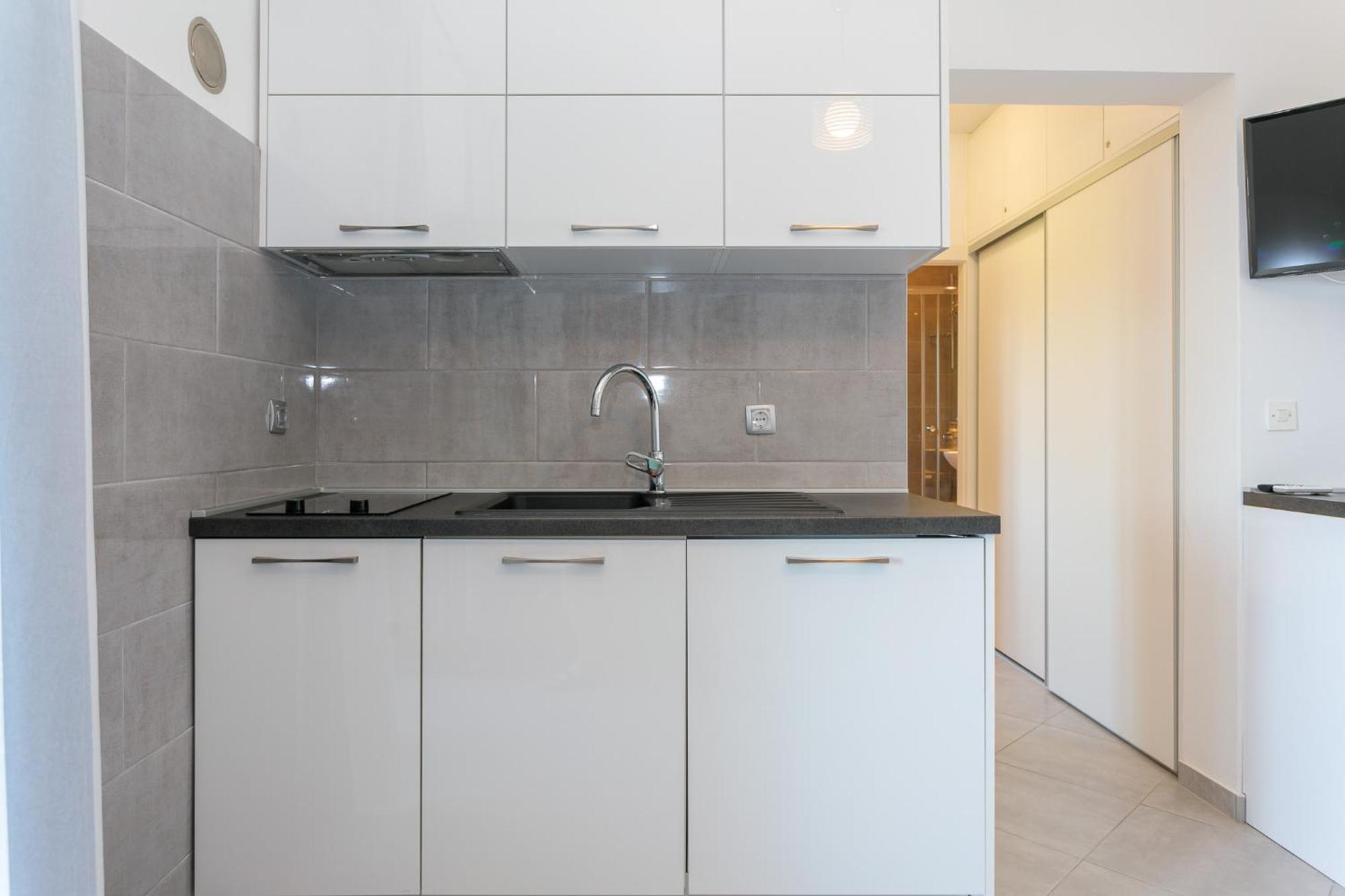 Apartments Delfin كرك المظهر الخارجي الصورة