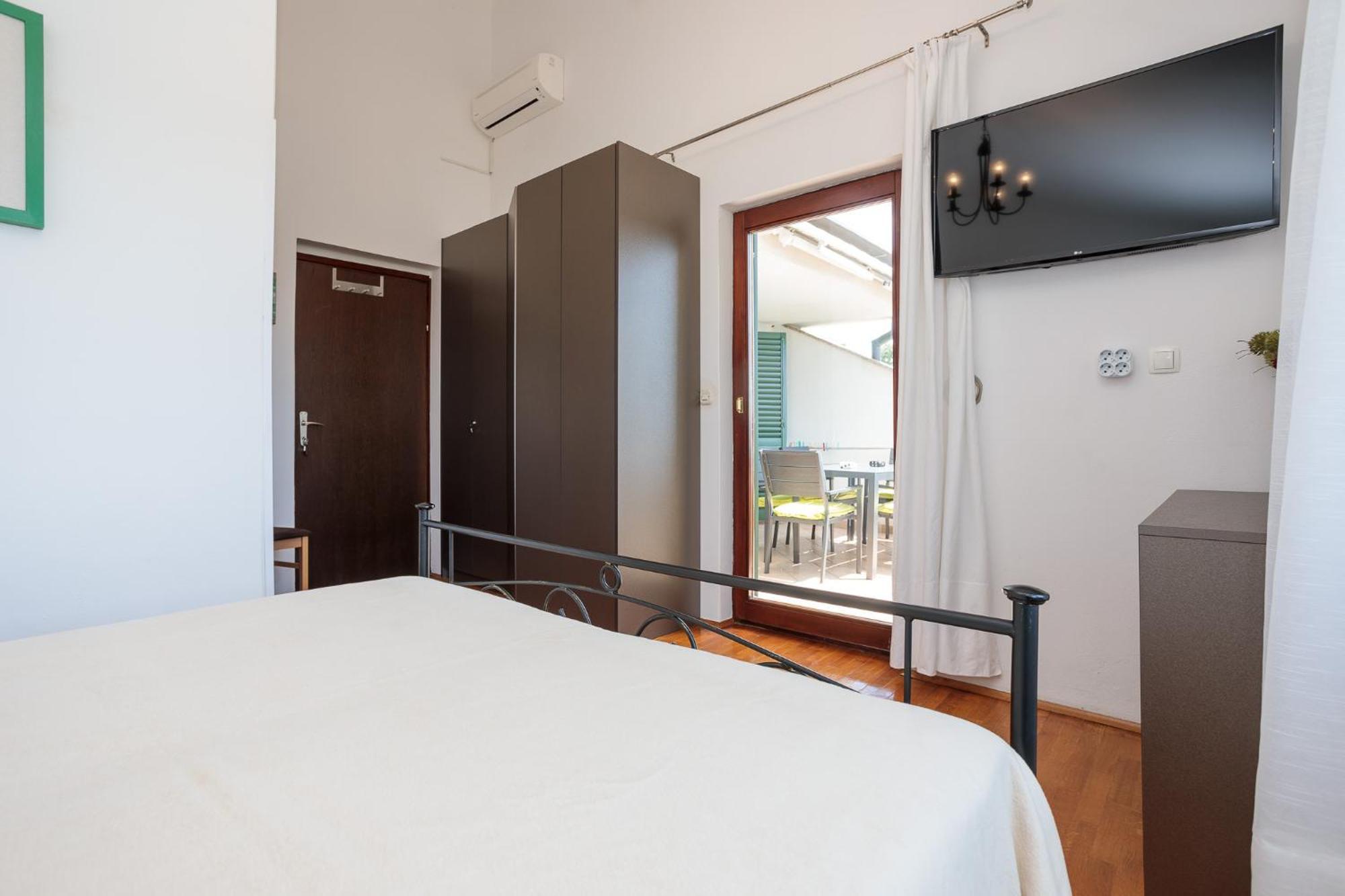 Apartments Delfin كرك المظهر الخارجي الصورة